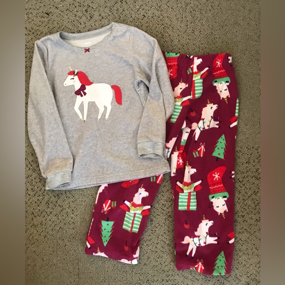 Carters Girls Unicorn Holiday Pajama Set - Gray Top & Berry Print Pants